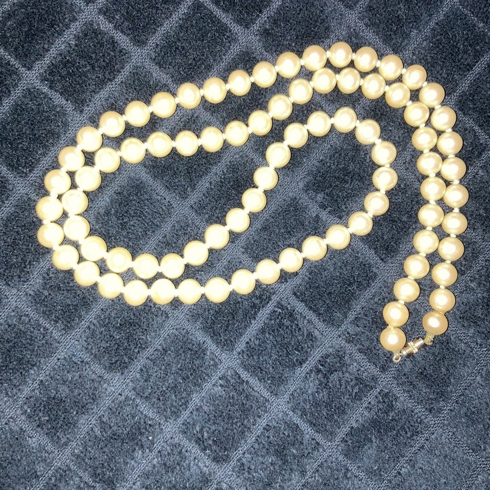 Costume Jewelry Necklace